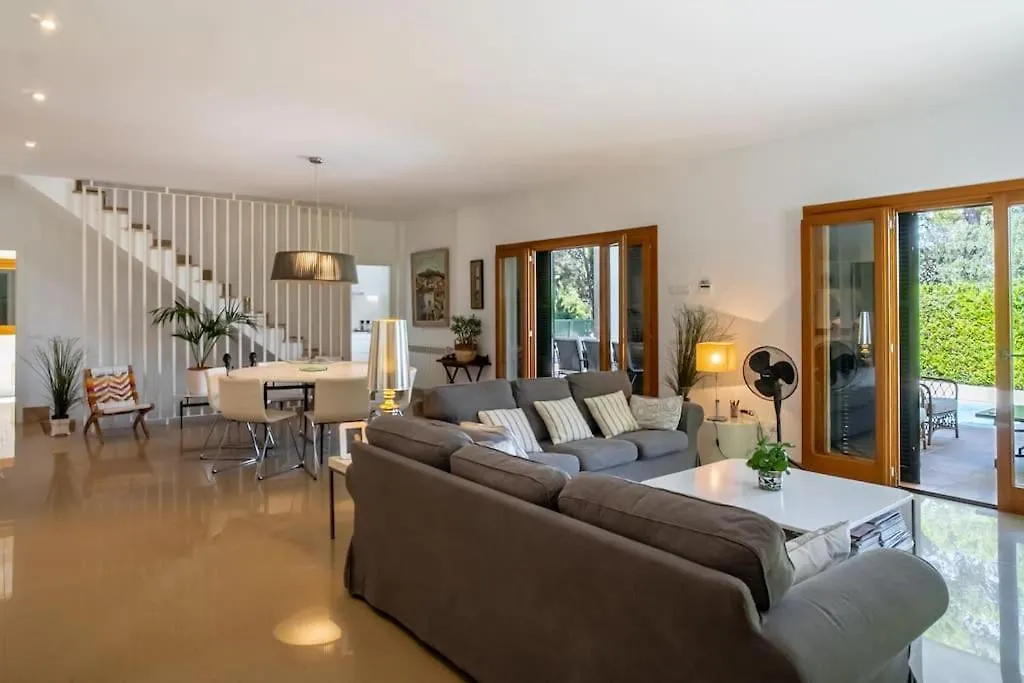Bell Lloc Bonaire Apartment Cielo de Bonaire 0*,  Spain